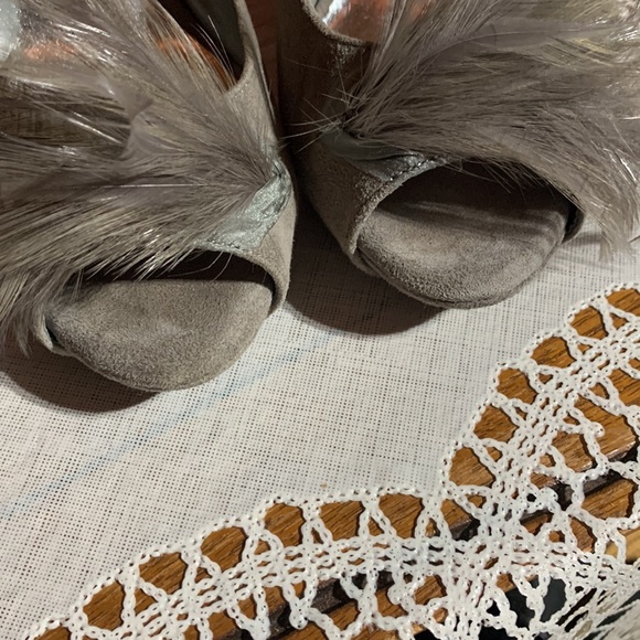 MICHAEL peep toe feather heels-size 6 - Picture 5 of 5